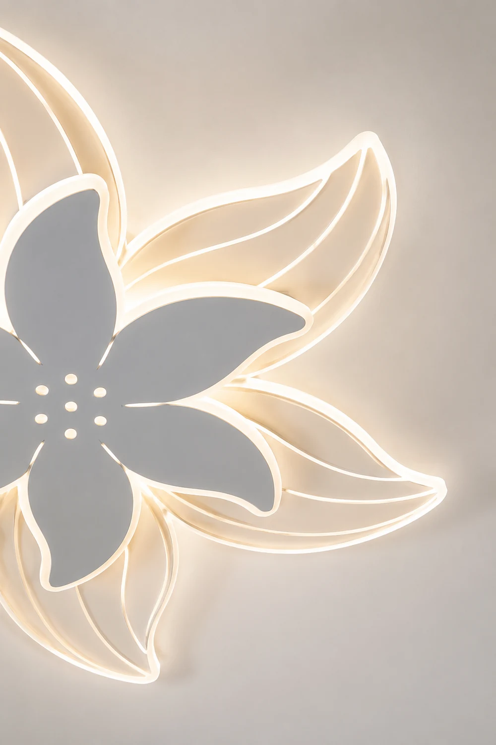 Hana Deckenleuchte Blumenform Weiß, 42/52CM Lang - Lumpaz