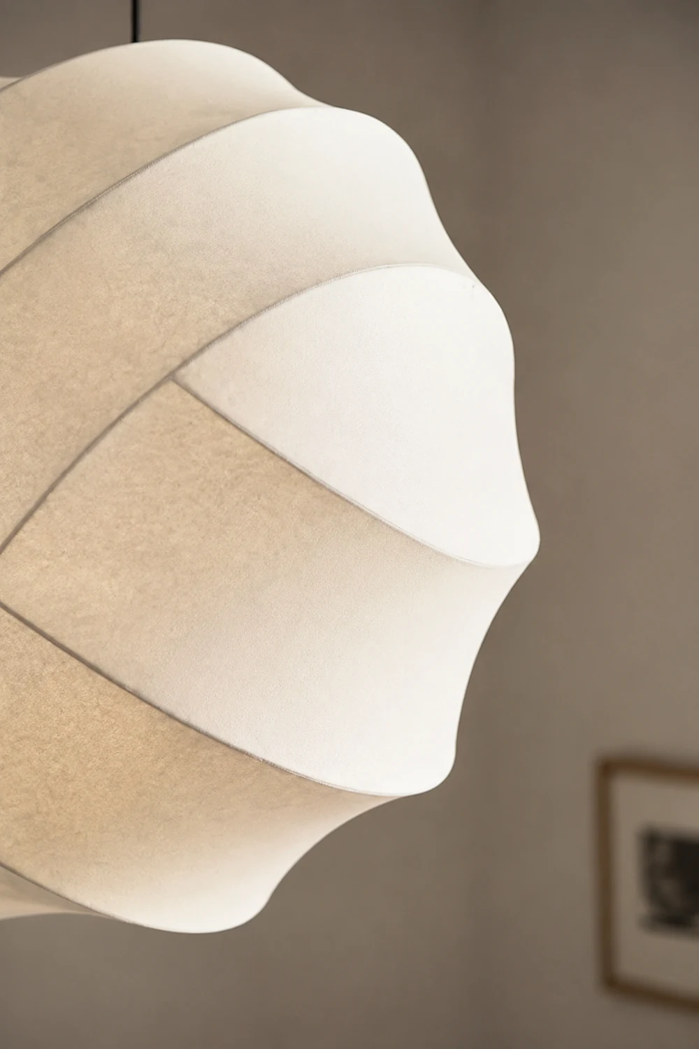 Nordic Turner Pendant Lamp For Living Room - Lumpaz