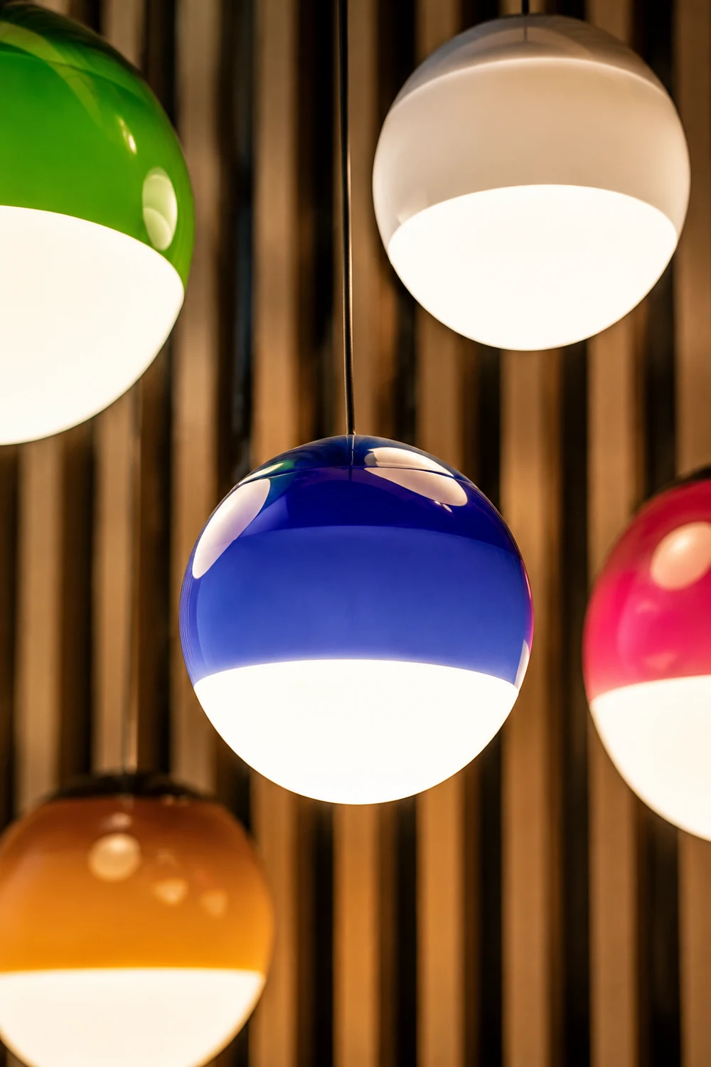 Valentina Bunte Glasblase Pendelleuchte, 6 Farben - Lumpaz