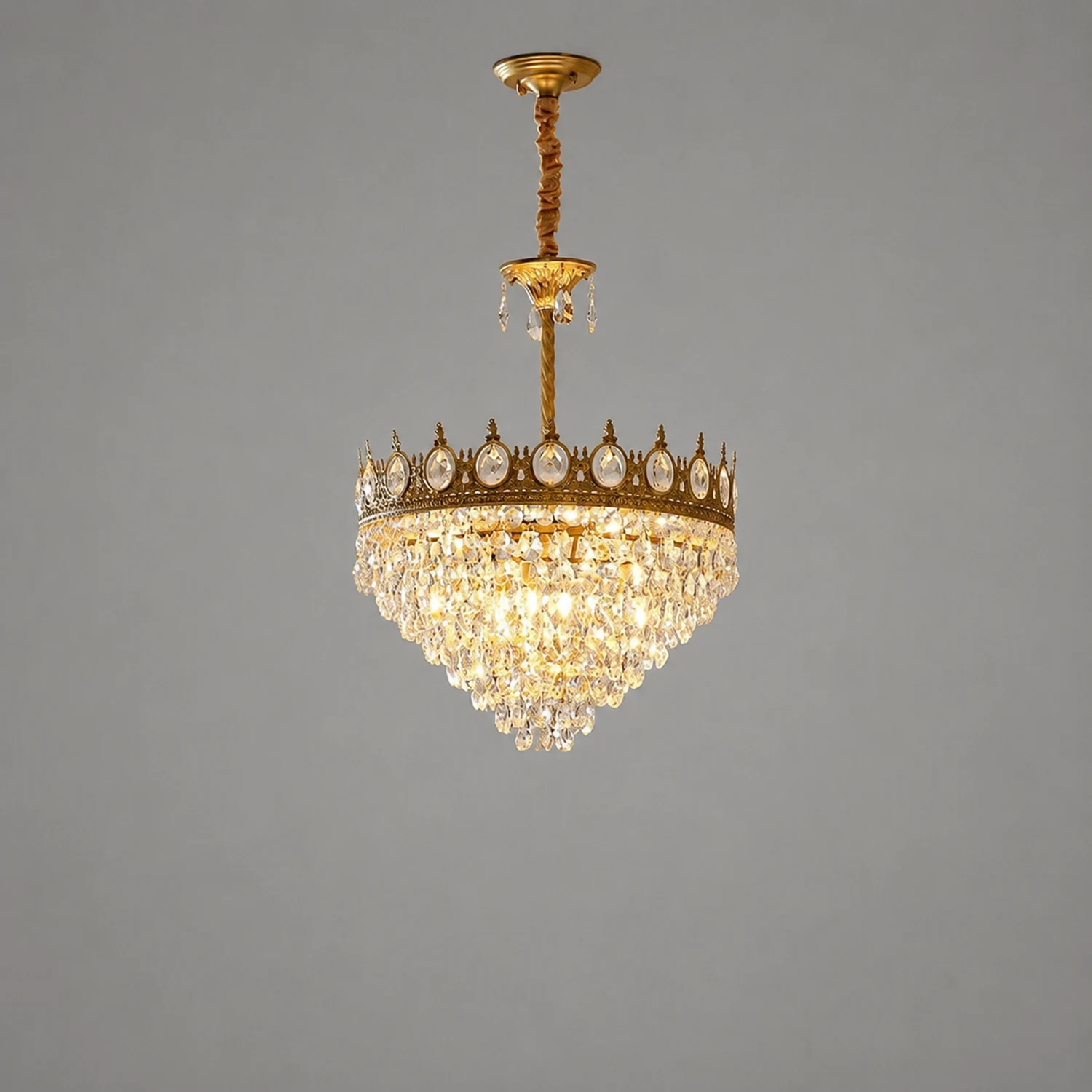 Retro French Gold Crystal Chandelier - Lumpaz