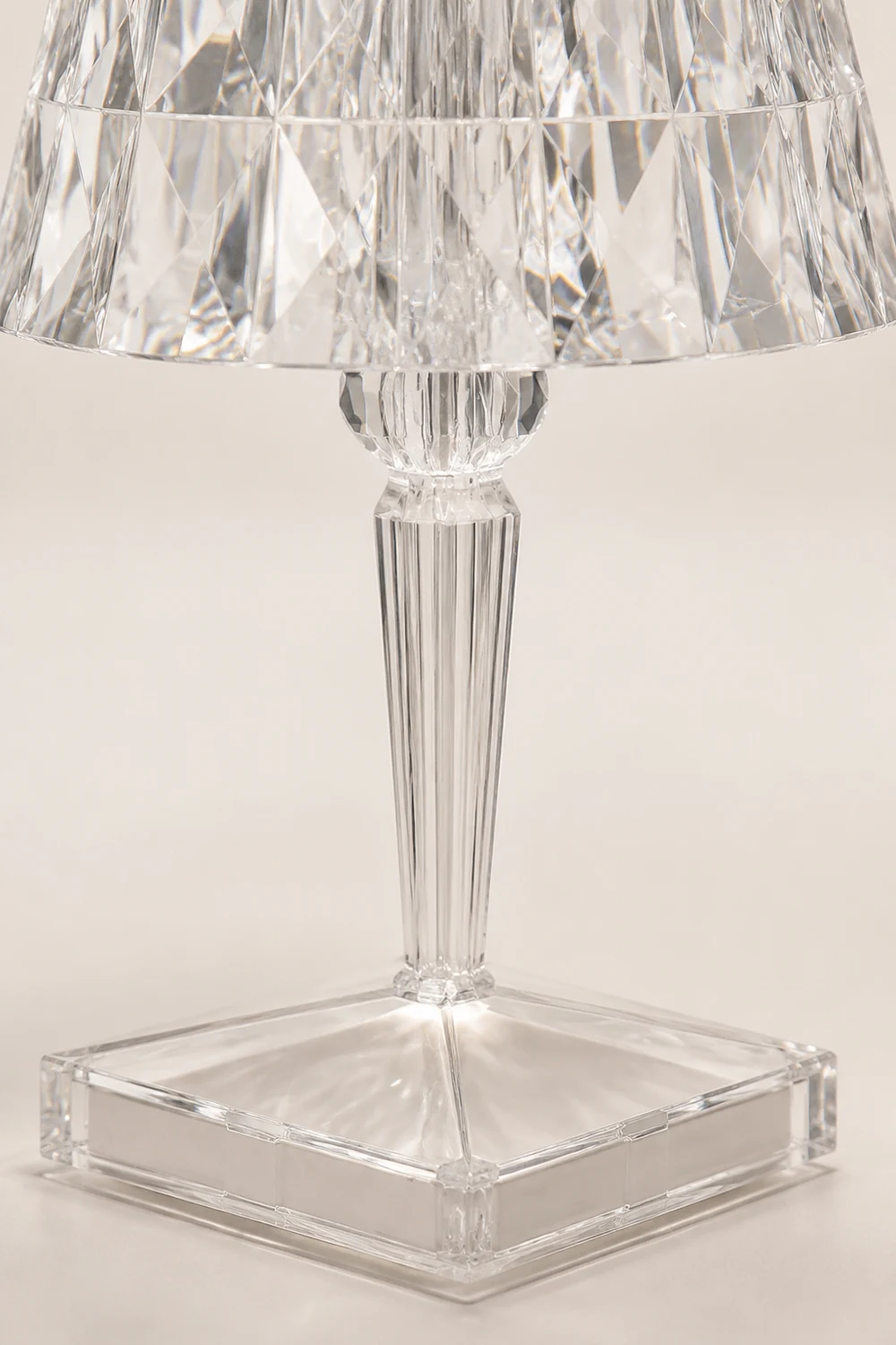 Kristy Design Kristall Diamant Tischlampe Licht, Wohn/Schlafzimmer, Acryl - Lumpaz