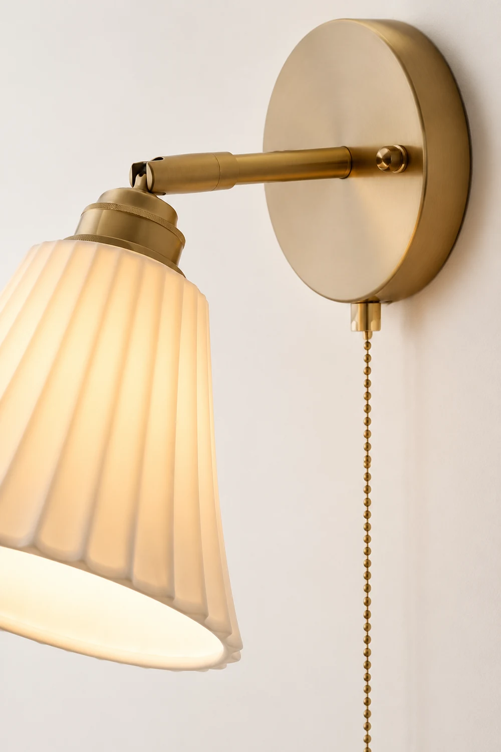 Trumpet Ceramic Wall Light - Lumpaz