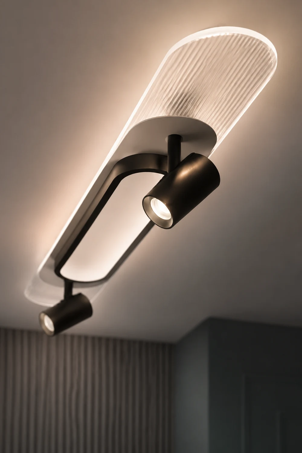 Haney Moderne Dimmbare LED Deckenleuchte mit Strahler für Büro & Esszimmer - Lumpaz