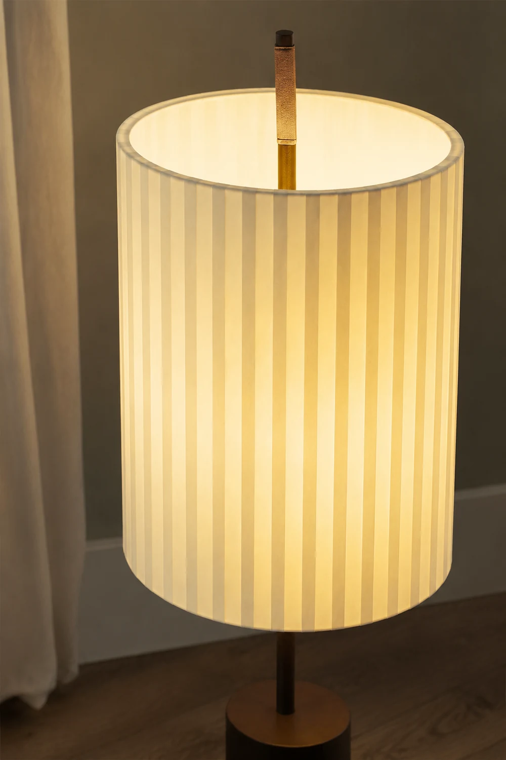 Japanese Style Fabric Wabi Sabi Dorica Floor Lamp - Lumpaz