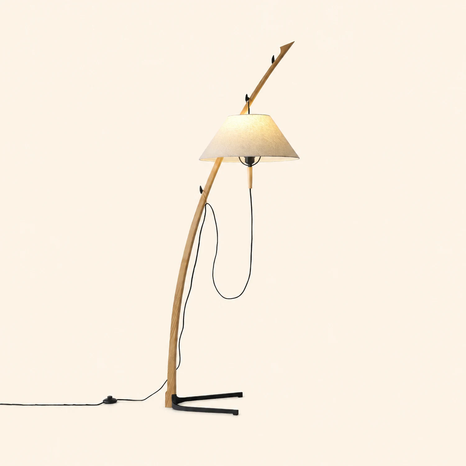 Dornstab Floor Lamp - Lumpaz