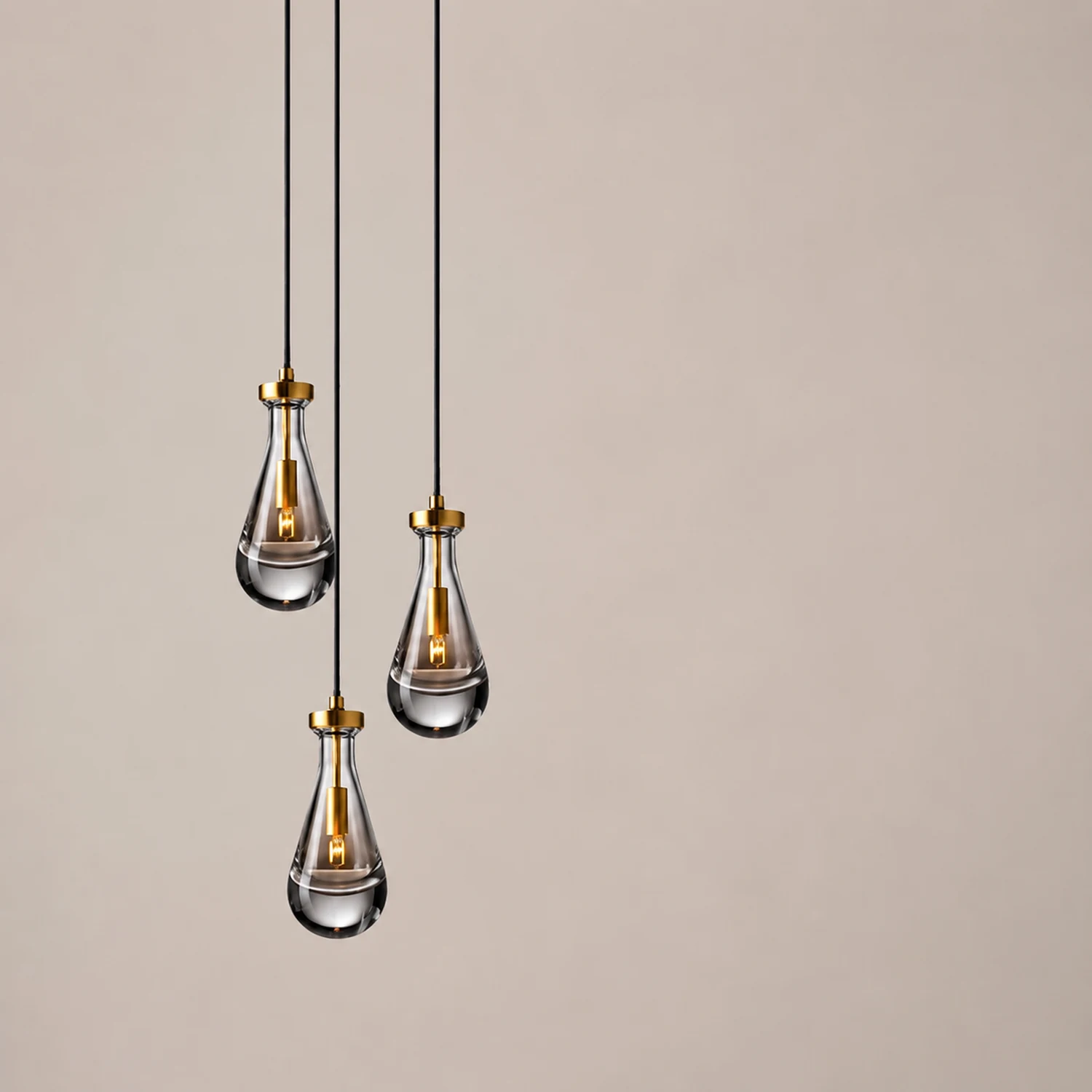Modern Art Deco Raindrop Chandelier - Lumpaz