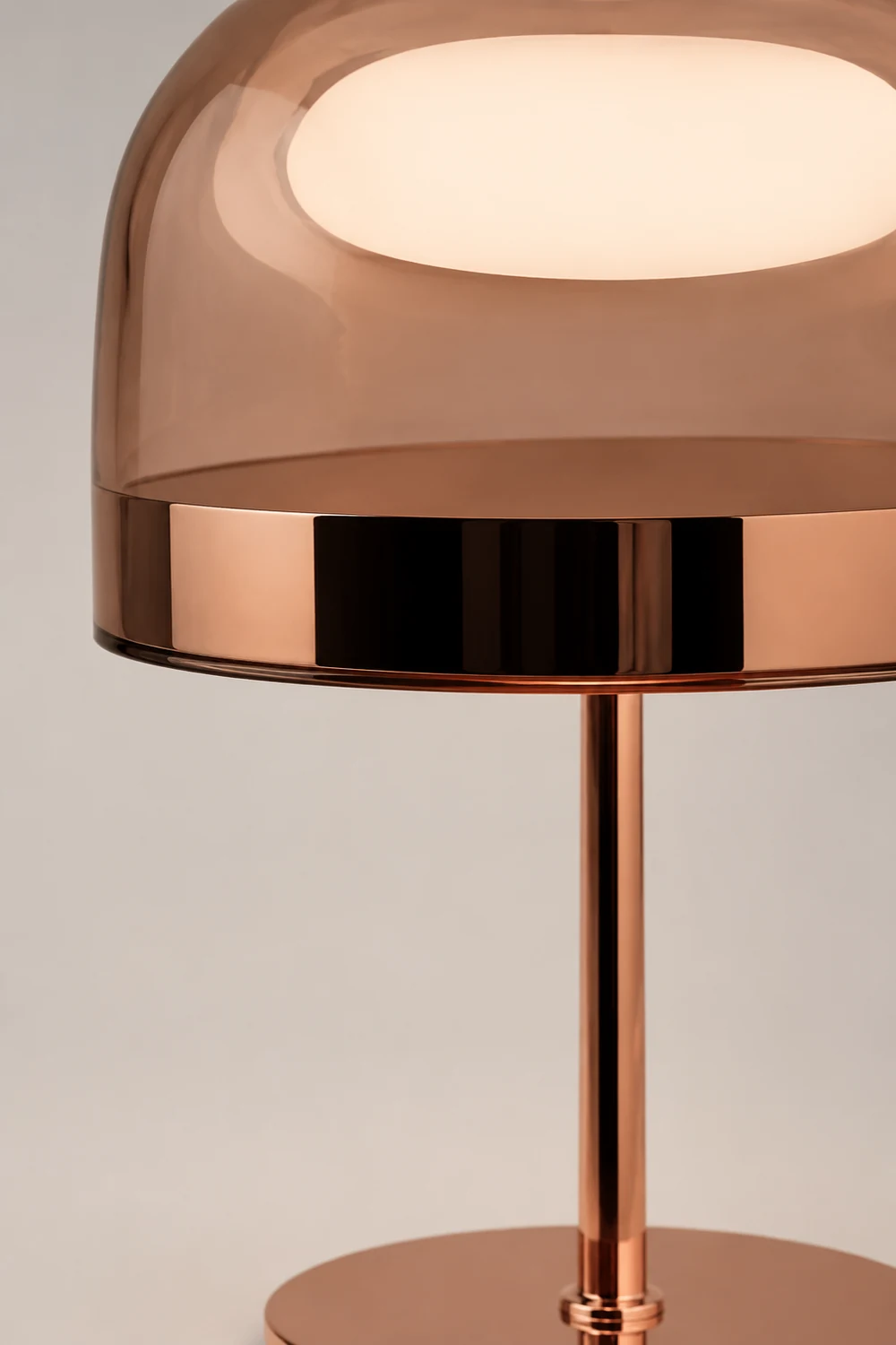 Hailie Minimalistische Pilz Glas/Metall Tischlampe, Schwarz/Rose Gold - Lumpaz