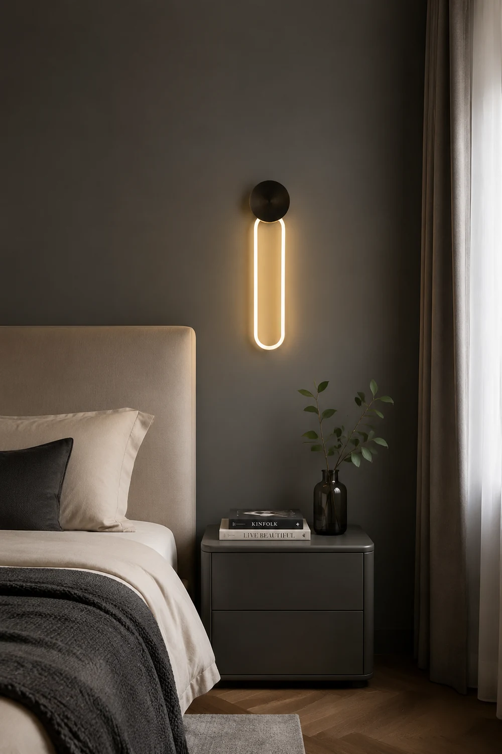 Simple Elliptical Wall Sconce - Lumpaz