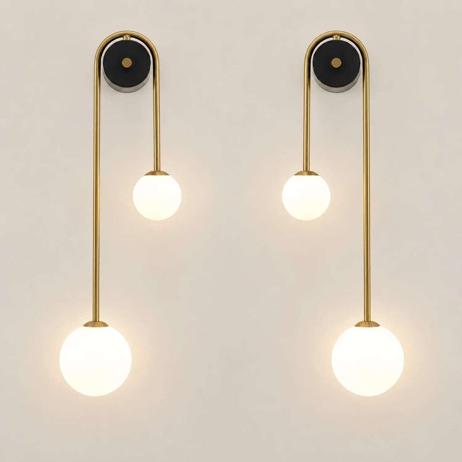 Brass Arc Wall Light - Lumpaz