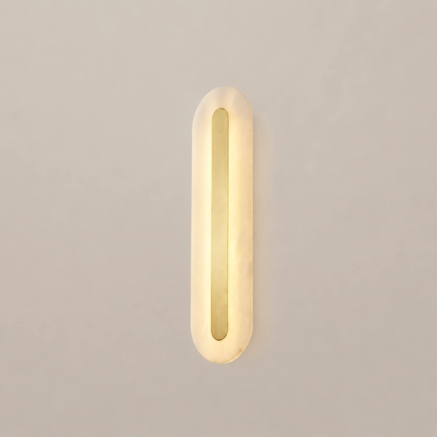 Alabaster Rounded Wall Light - Lumpaz