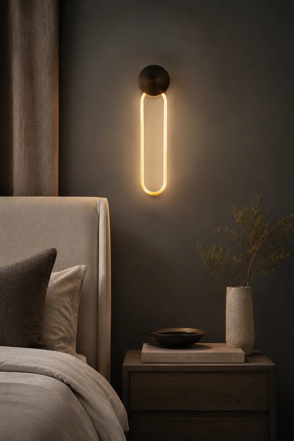 Simple Elliptical Wall Sconce - Lumpaz