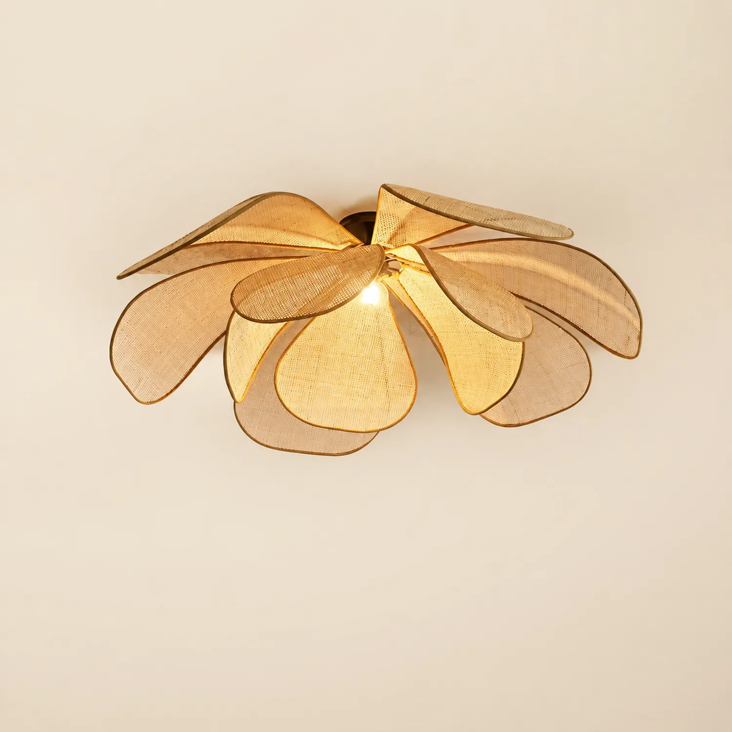 Vintage Petal Rattan Ceiling Pendant Light - Lumpaz