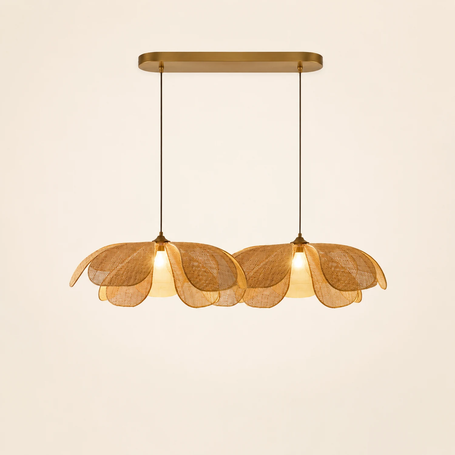 Rattan Petal Rustic Lamp Shade Pendant Light - Lumpaz