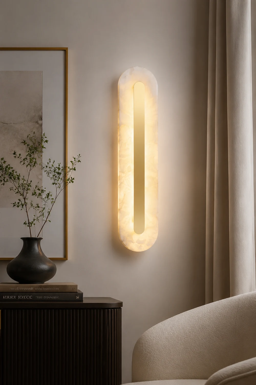 Alabaster Rounded Wall Light - Lumpaz