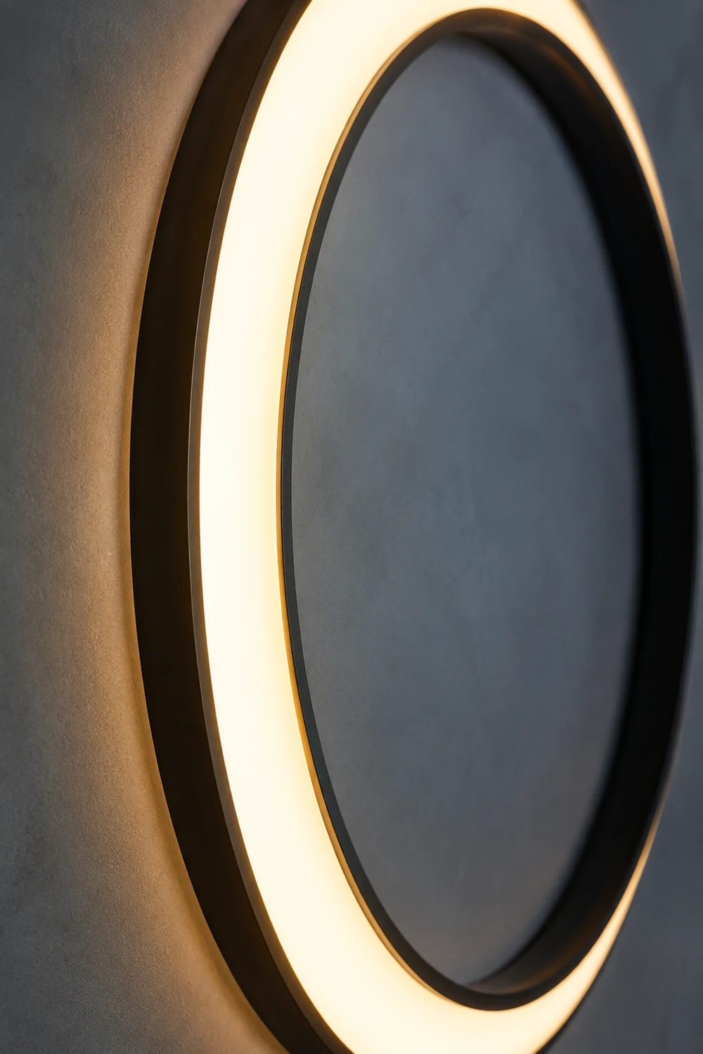 Moon Outdoor Wall Lamp - Lumpaz