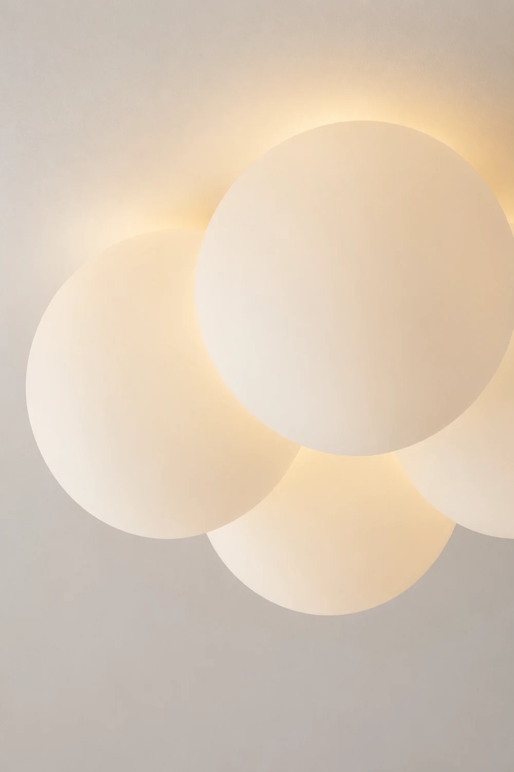 Modern White Cloud Bubbles Ceiling Light - Lumpaz