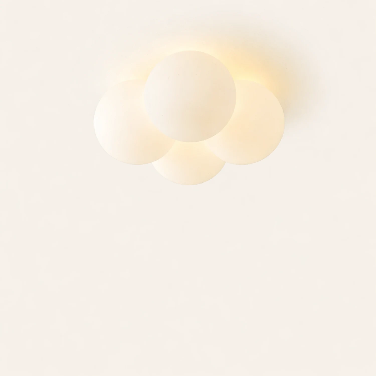 Modern White Cloud Bubbles Ceiling Light - Lumpaz