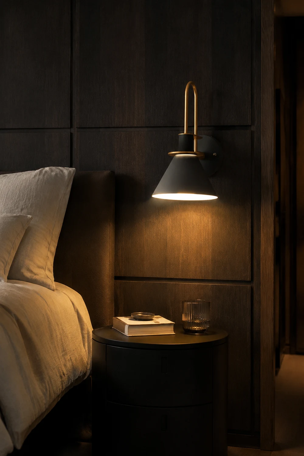 Nordic Metal Wall Sconce - Lumpaz
