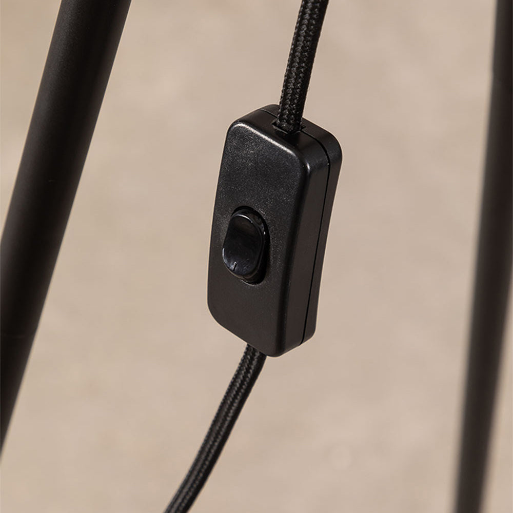 Ritta Tripod Stehlampe, Rattan & Weidengeflecht - Cueteks