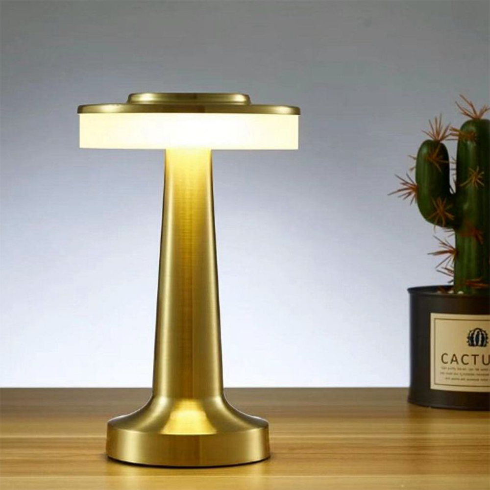 Salgado Pilz Tischlampe, 3 Farben - Cueteks