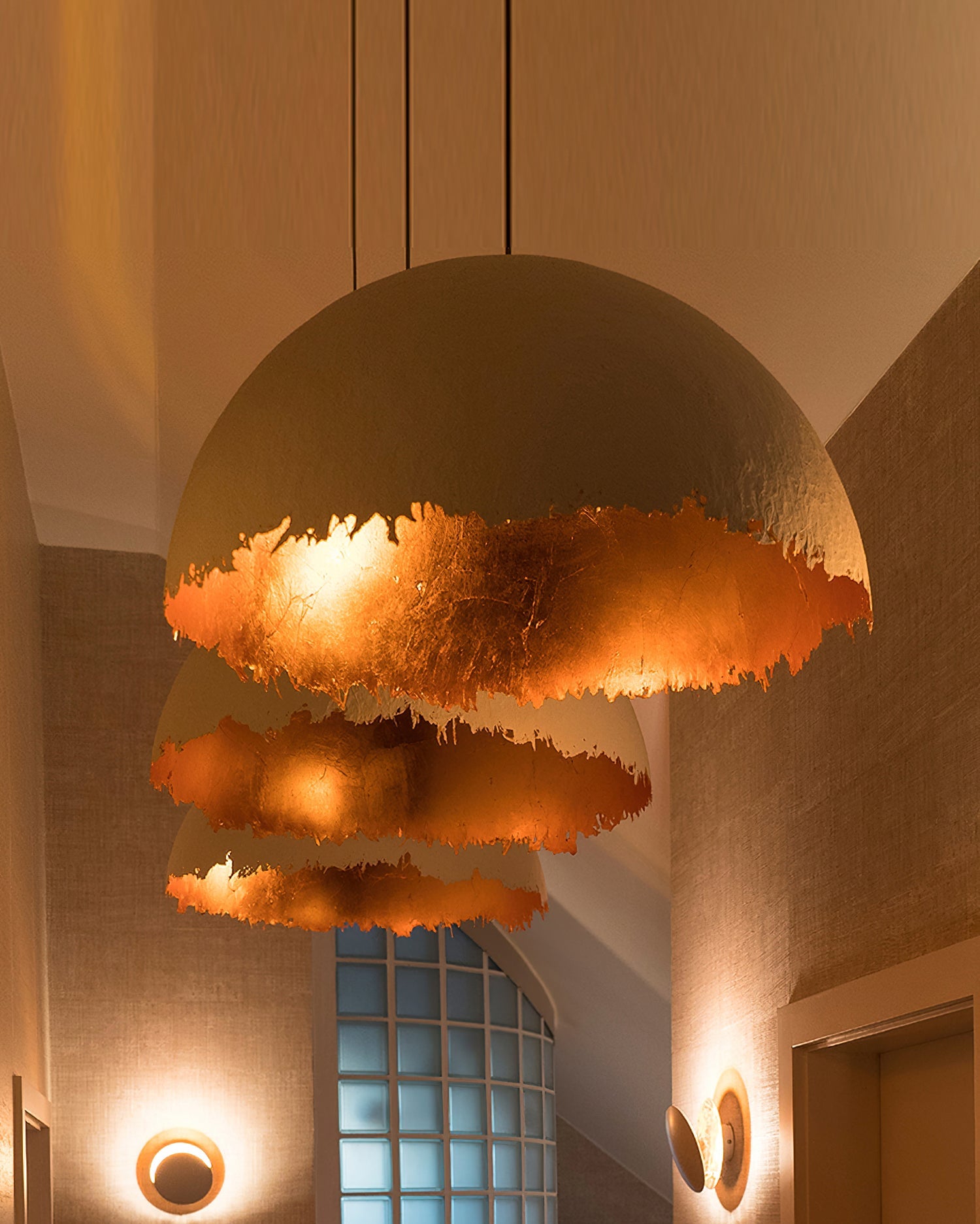 Postkrisi Pendant Light - Cueteks