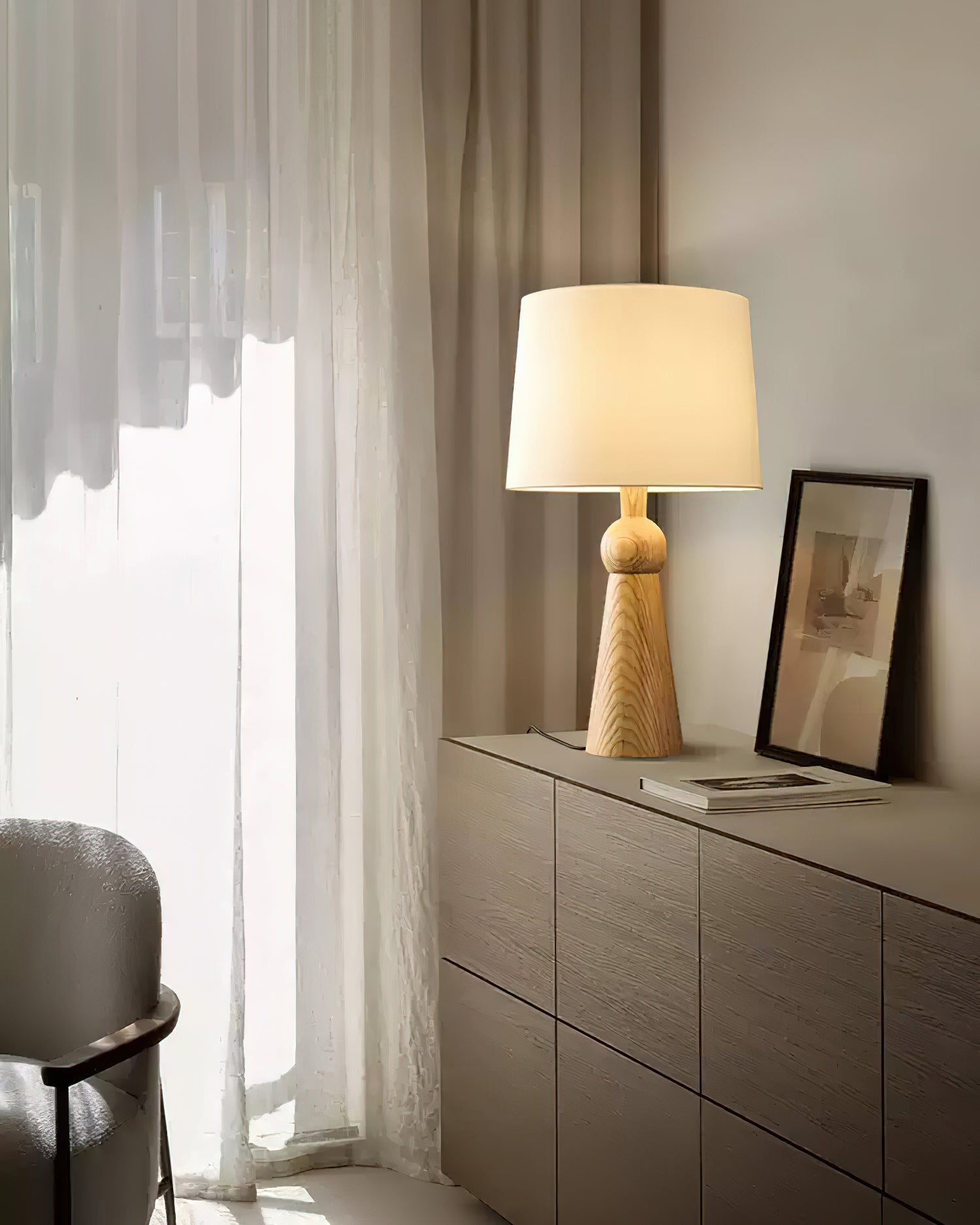 Bella Table Lamp - Cueteks