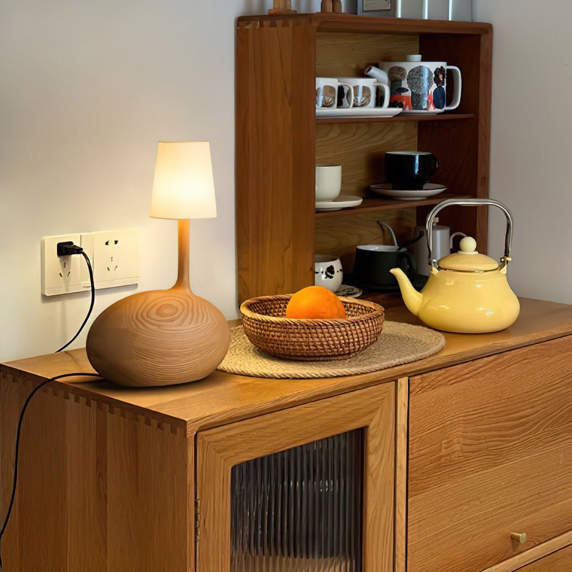 Snail Table Lamp - Cueteks