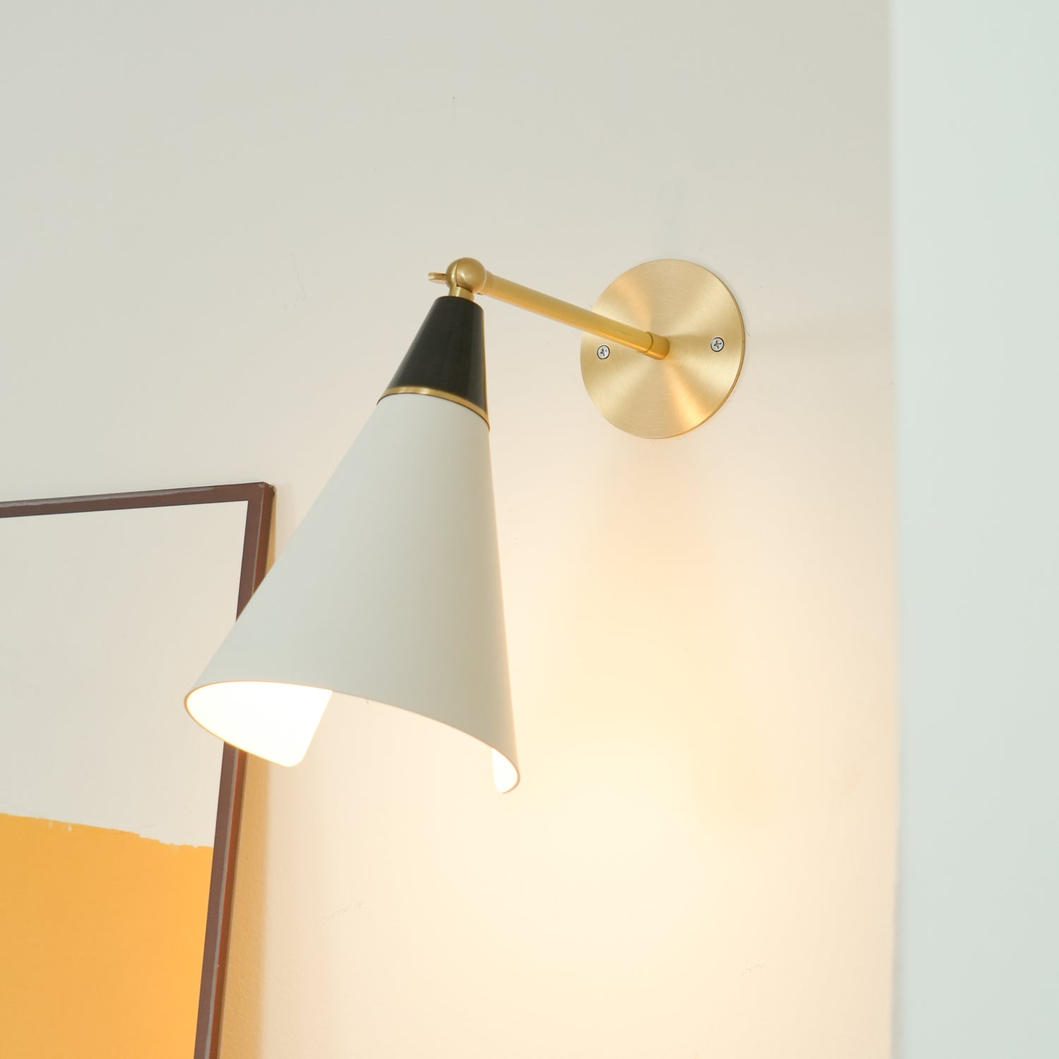 Petite Magari Wall Lamp - Cueteks