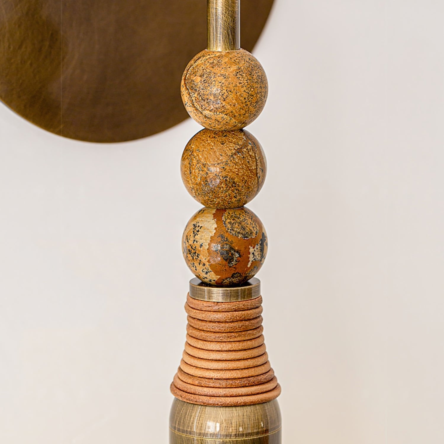 Toam Wall Lamp - Cueteks