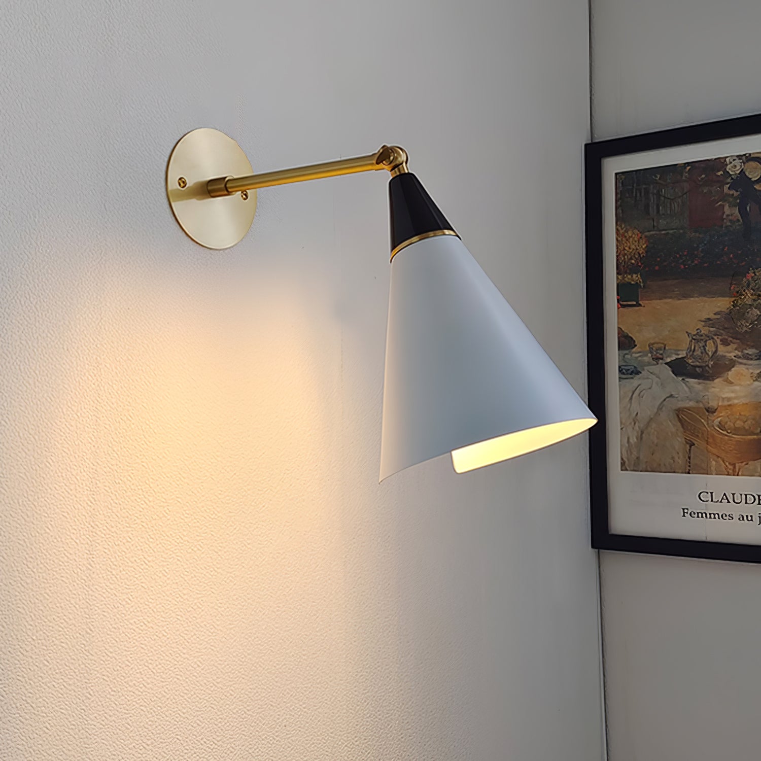 Petite Magari Wall Lamp - Cueteks