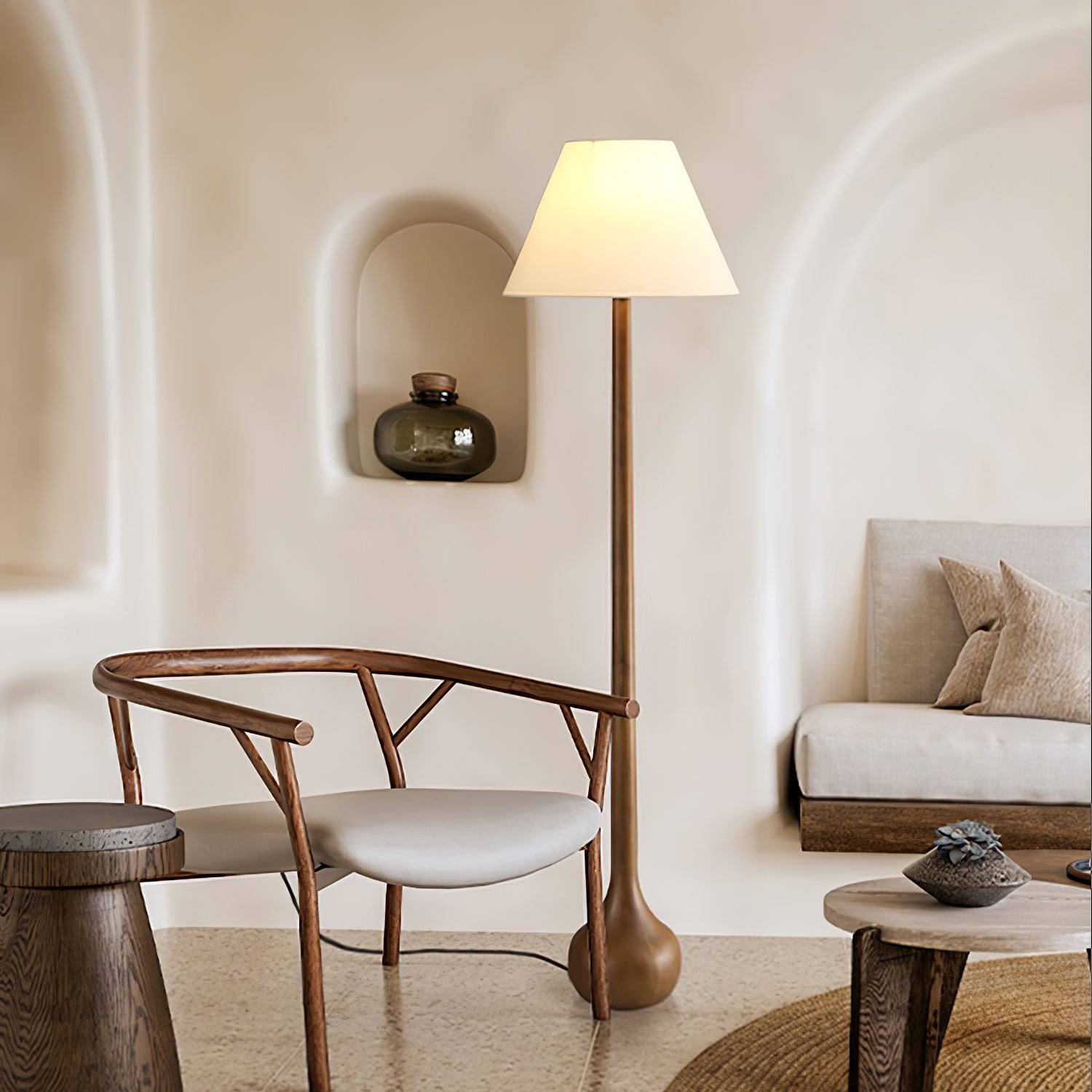 Final Strike Floor Lamp - Cueteks