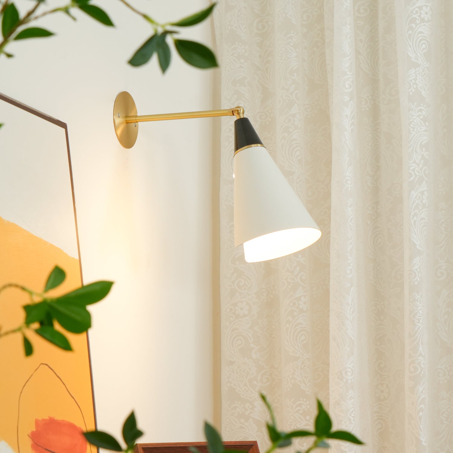 Petite Magari Wall Lamp - Cueteks