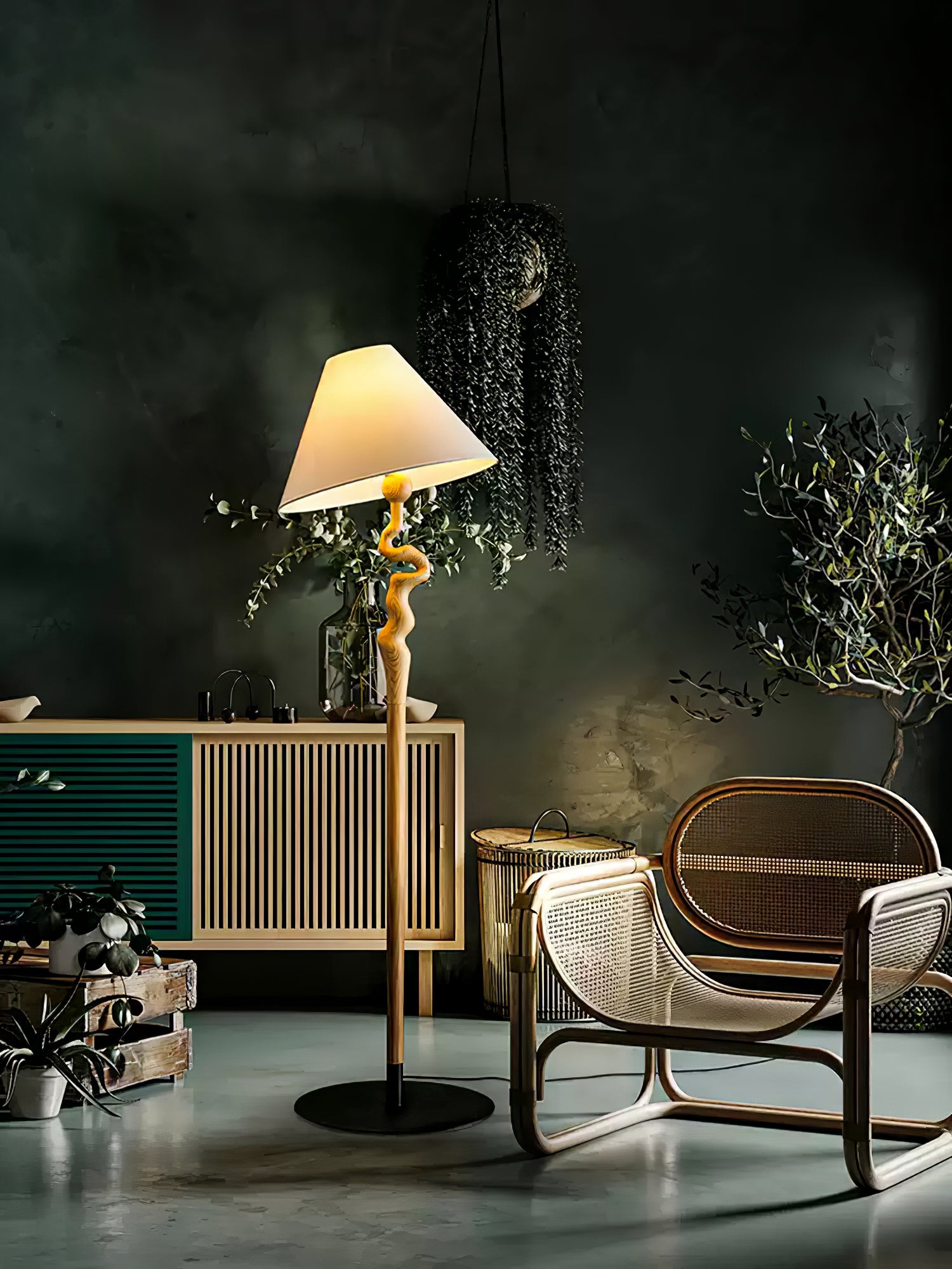 Serpentine Twist Floor Lamp - Cueteks