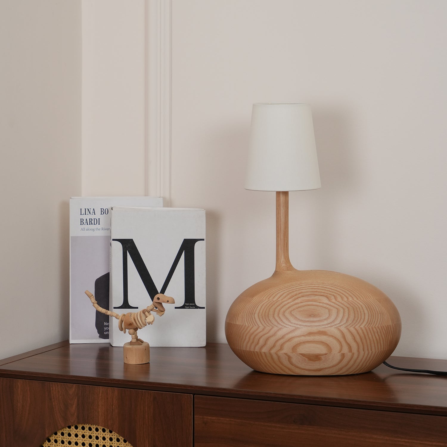 Snail Table Lamp - Cueteks