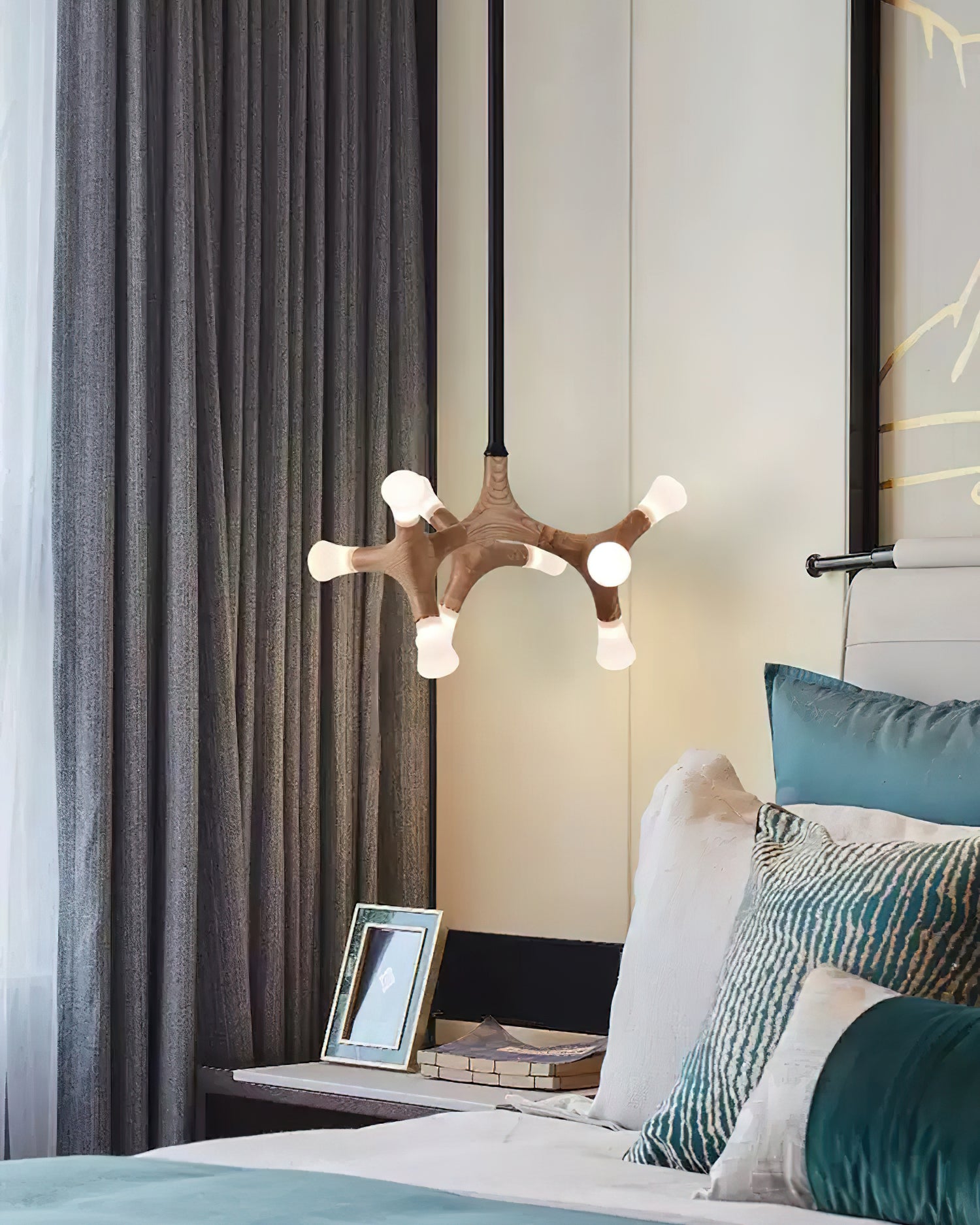 Flower Bone Chandelier - Cueteks