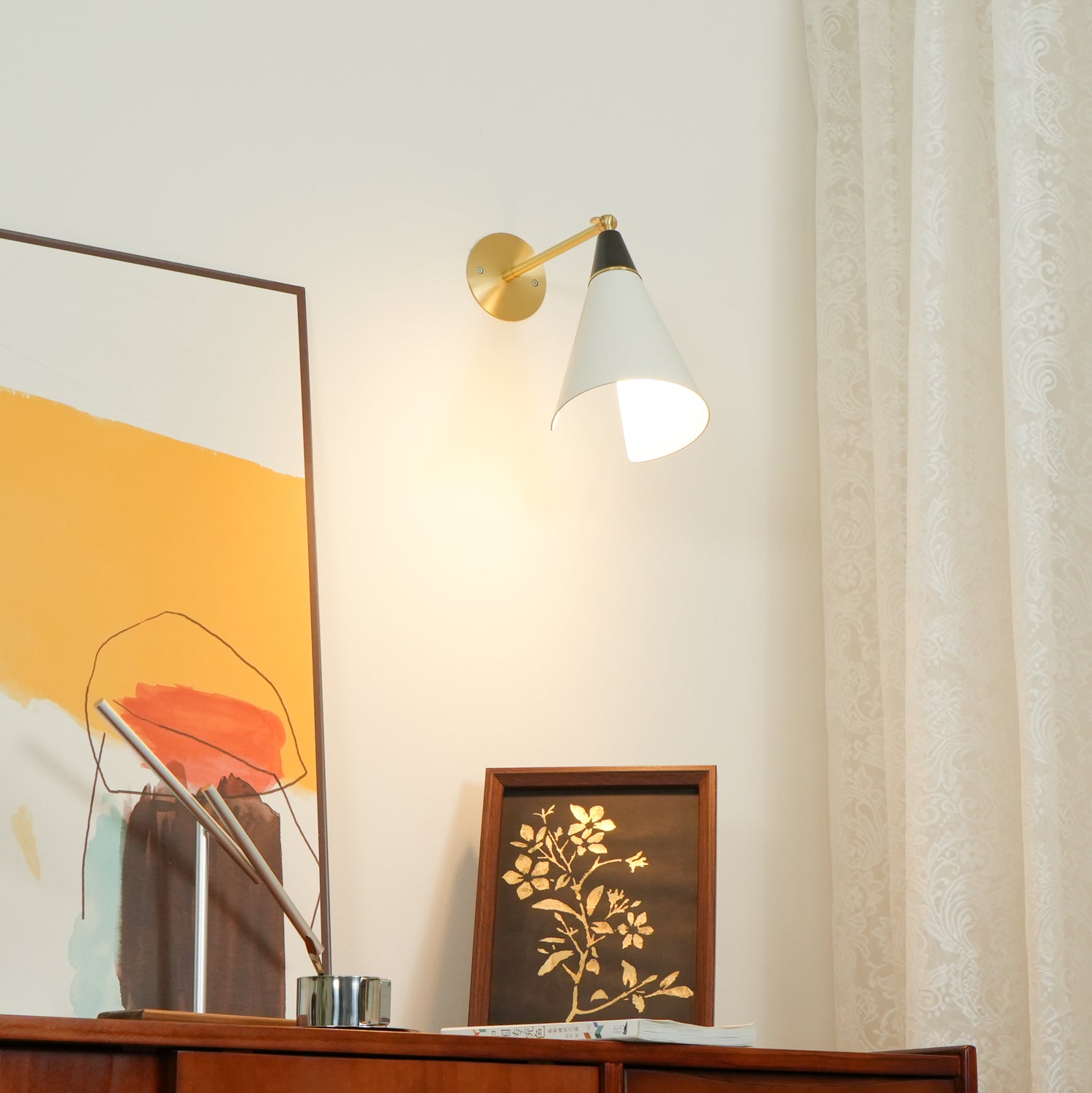 Petite Magari Wall Lamp - Cueteks
