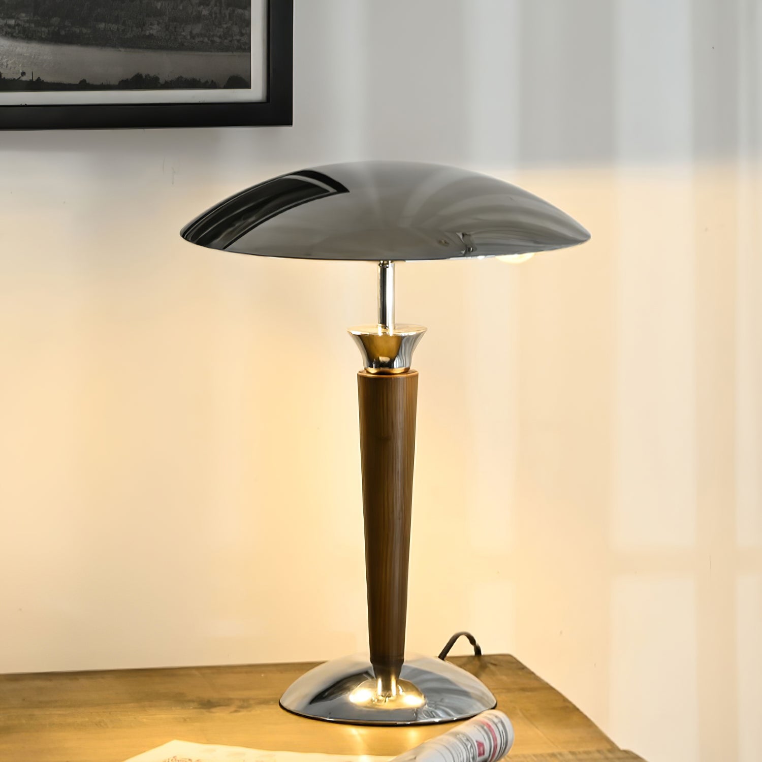 Helmet Table Lamp - Cueteks
