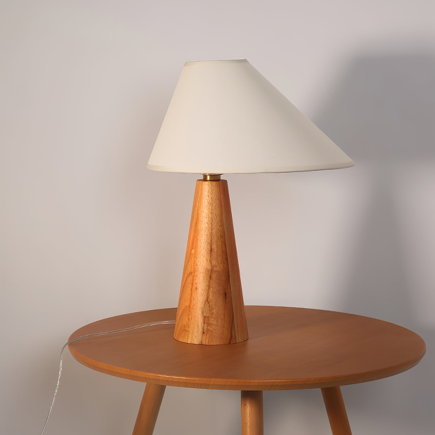 Alvin Table Lamp - Cueteks