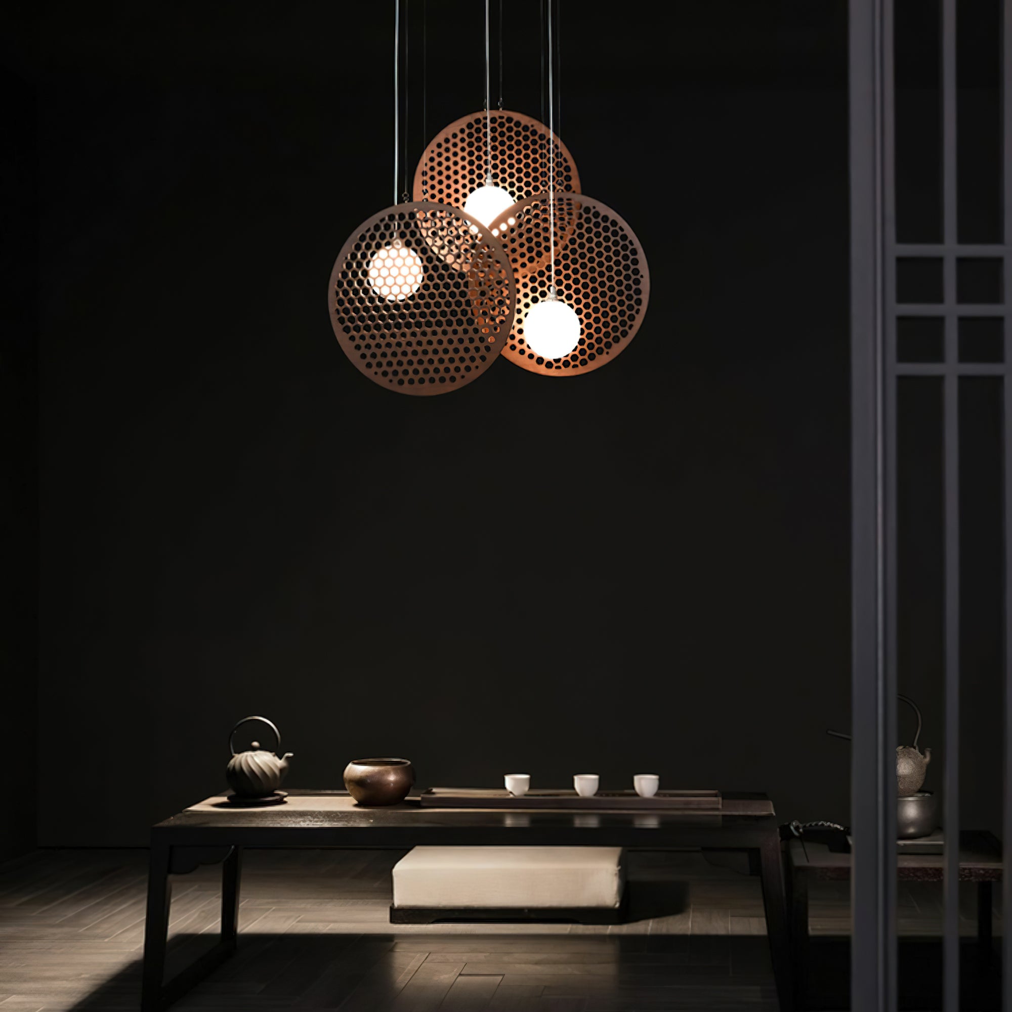 Bee Plate Chandelier - Cueteks