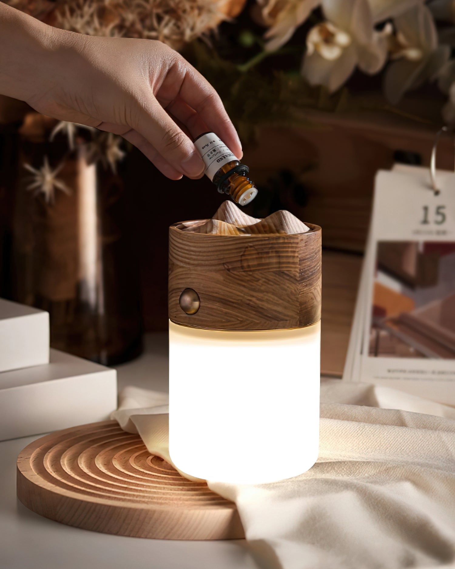 Nomad Lantern Table Lamp - Cueteks