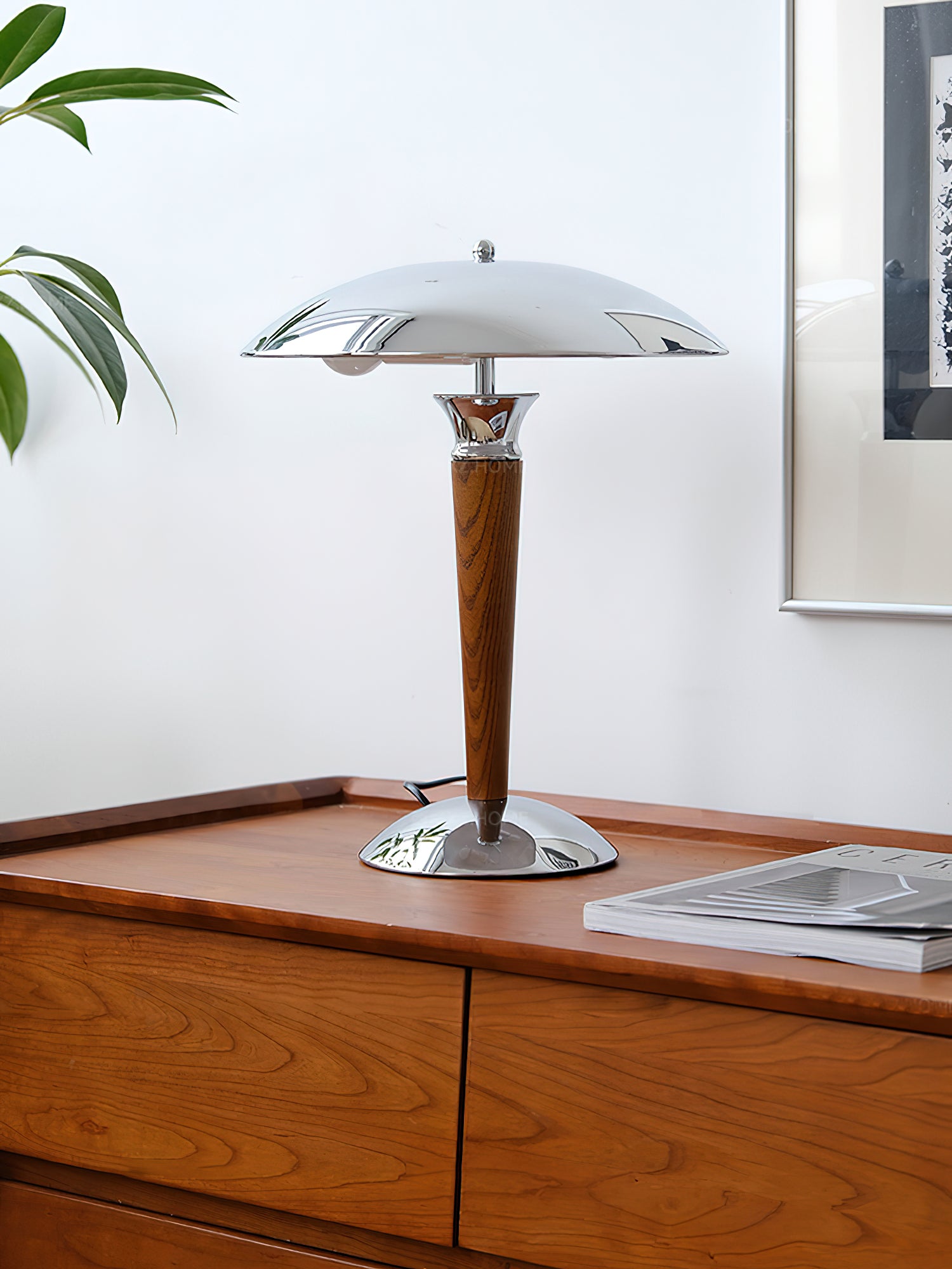 Helmet Table Lamp - Cueteks