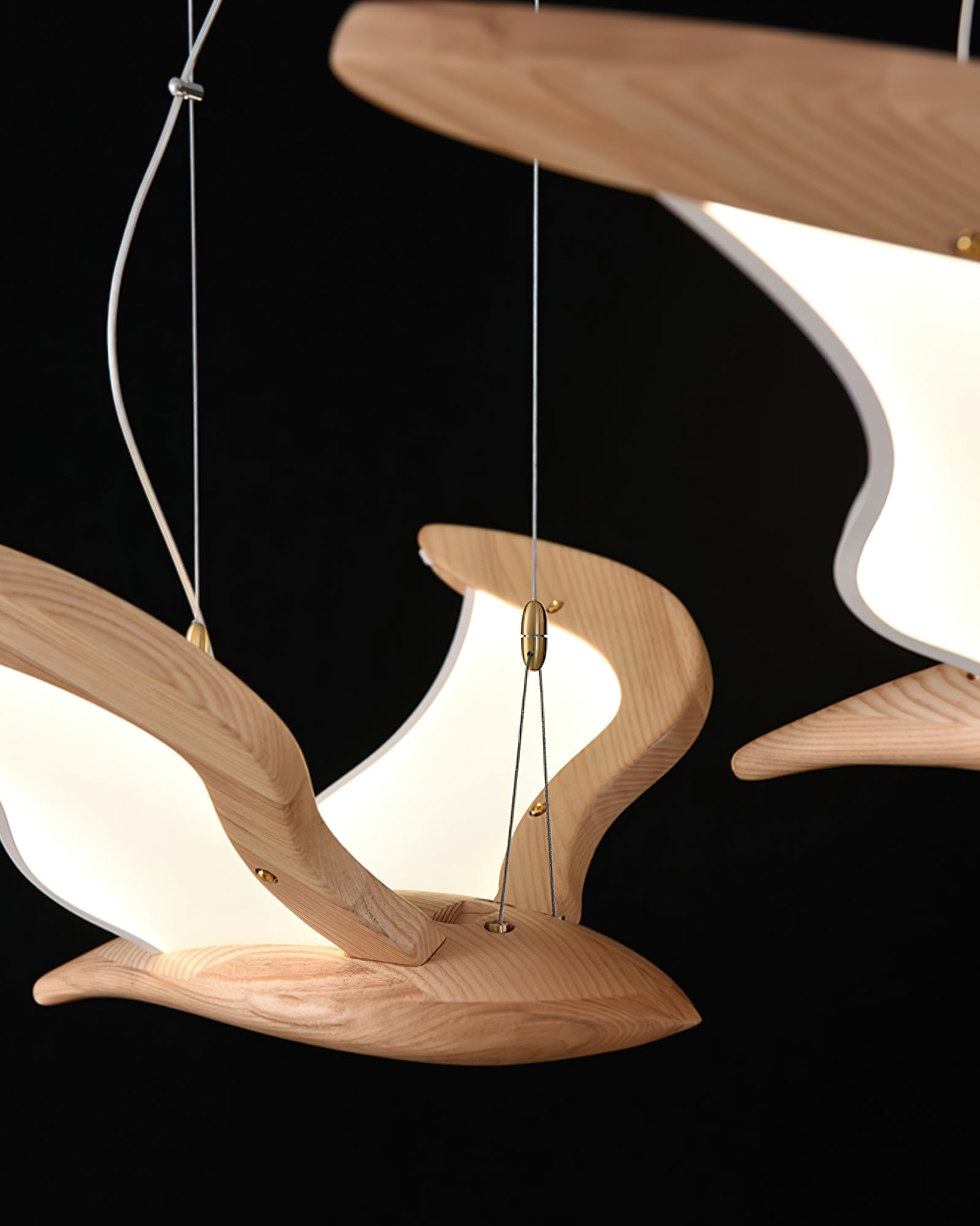 Warbler Chandelier - Cueteks
