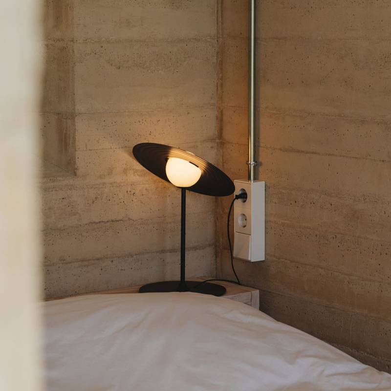 Symphony Table Lamp - Cueteks