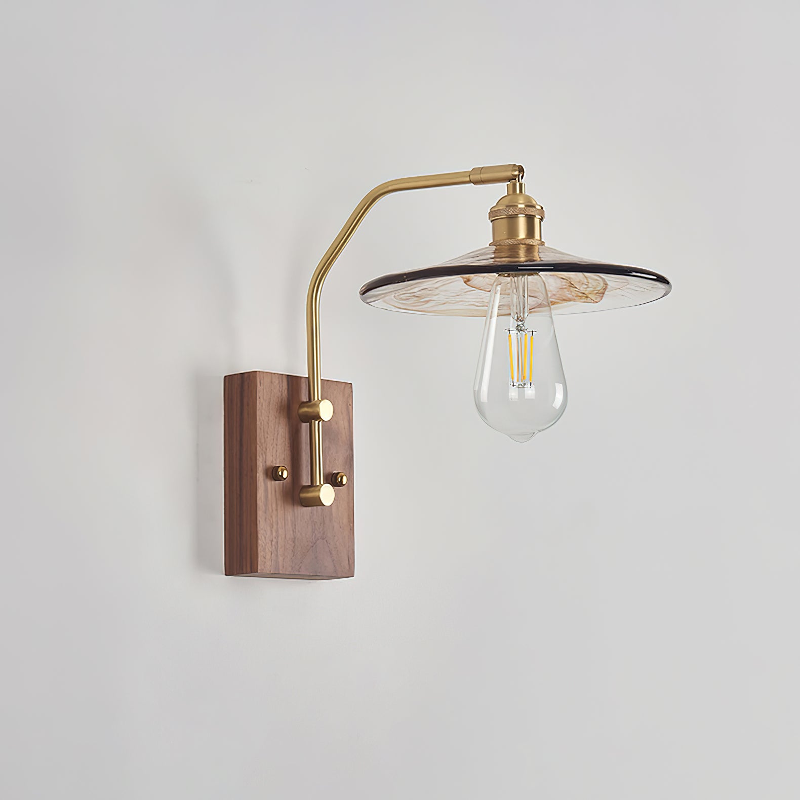 Heritage Walnut Wall Lamp - Cueteks