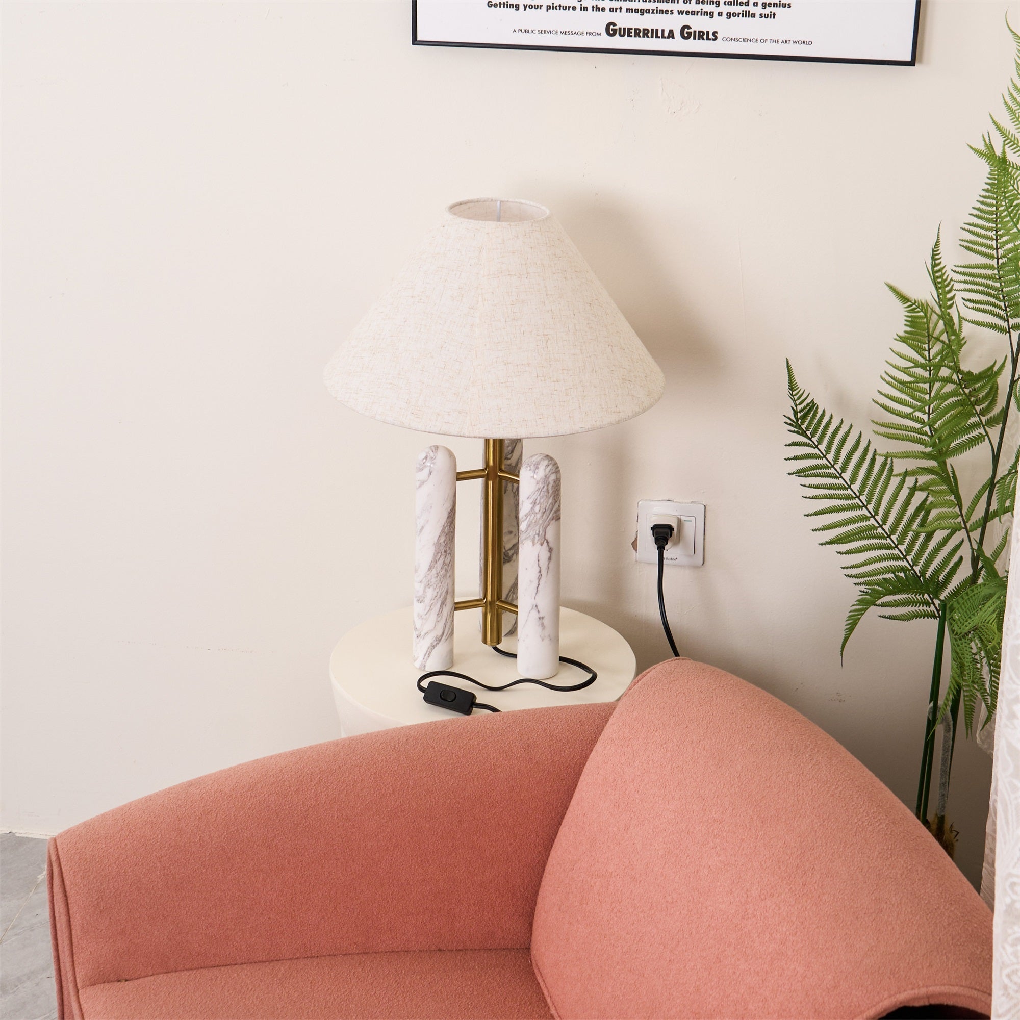 Lloyd Table Lamp - Cueteks