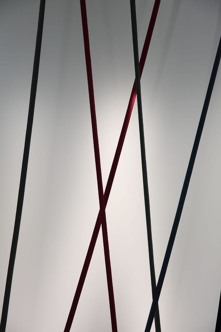 Elastica Arbitrary Floor Lamp - Cueteks