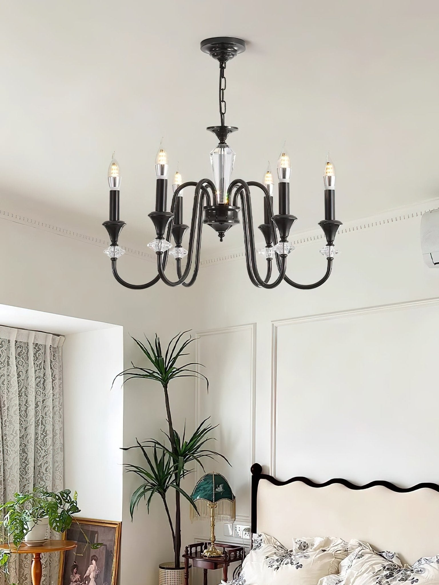 Noir Candelabra Chandelier - Cueteks