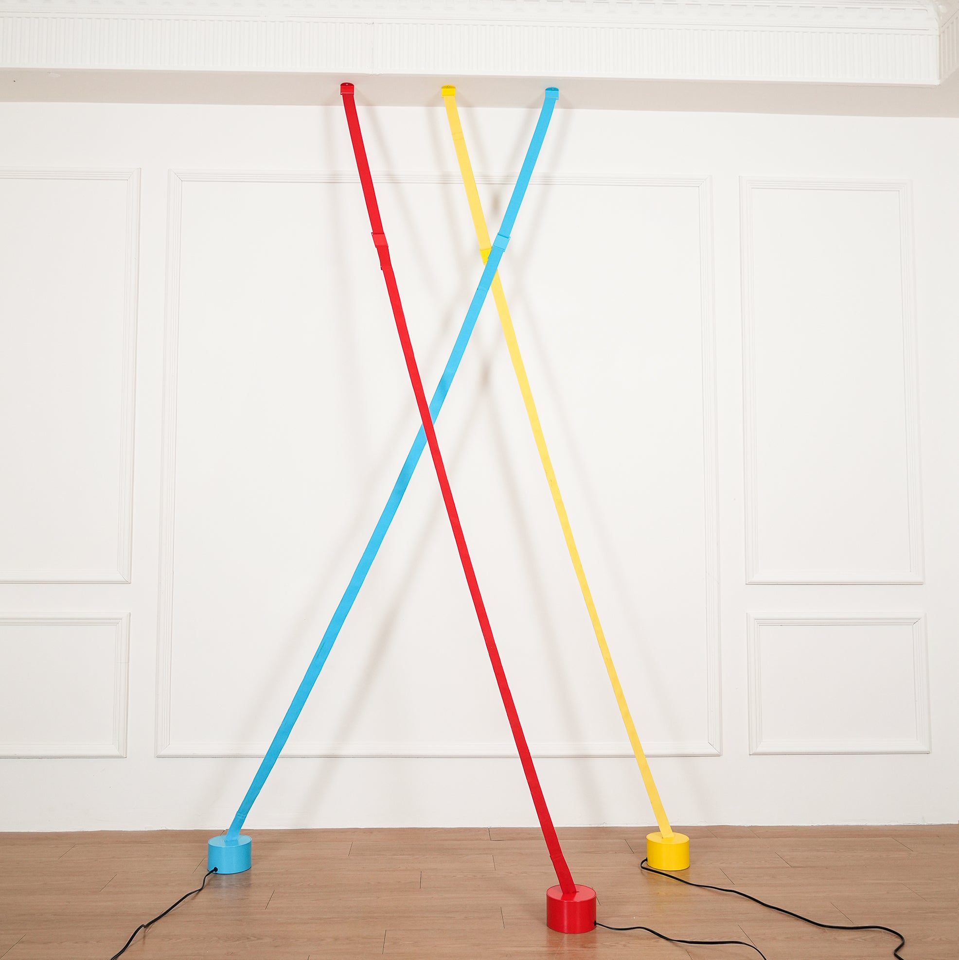 Elastica Arbitrary Floor Lamp - Cueteks