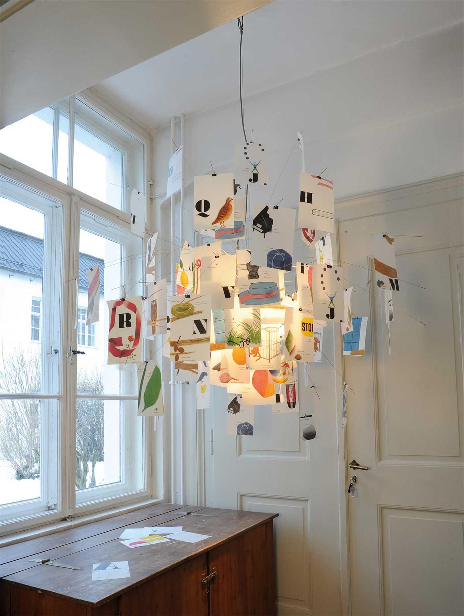 Paper Chandelier - Cueteks