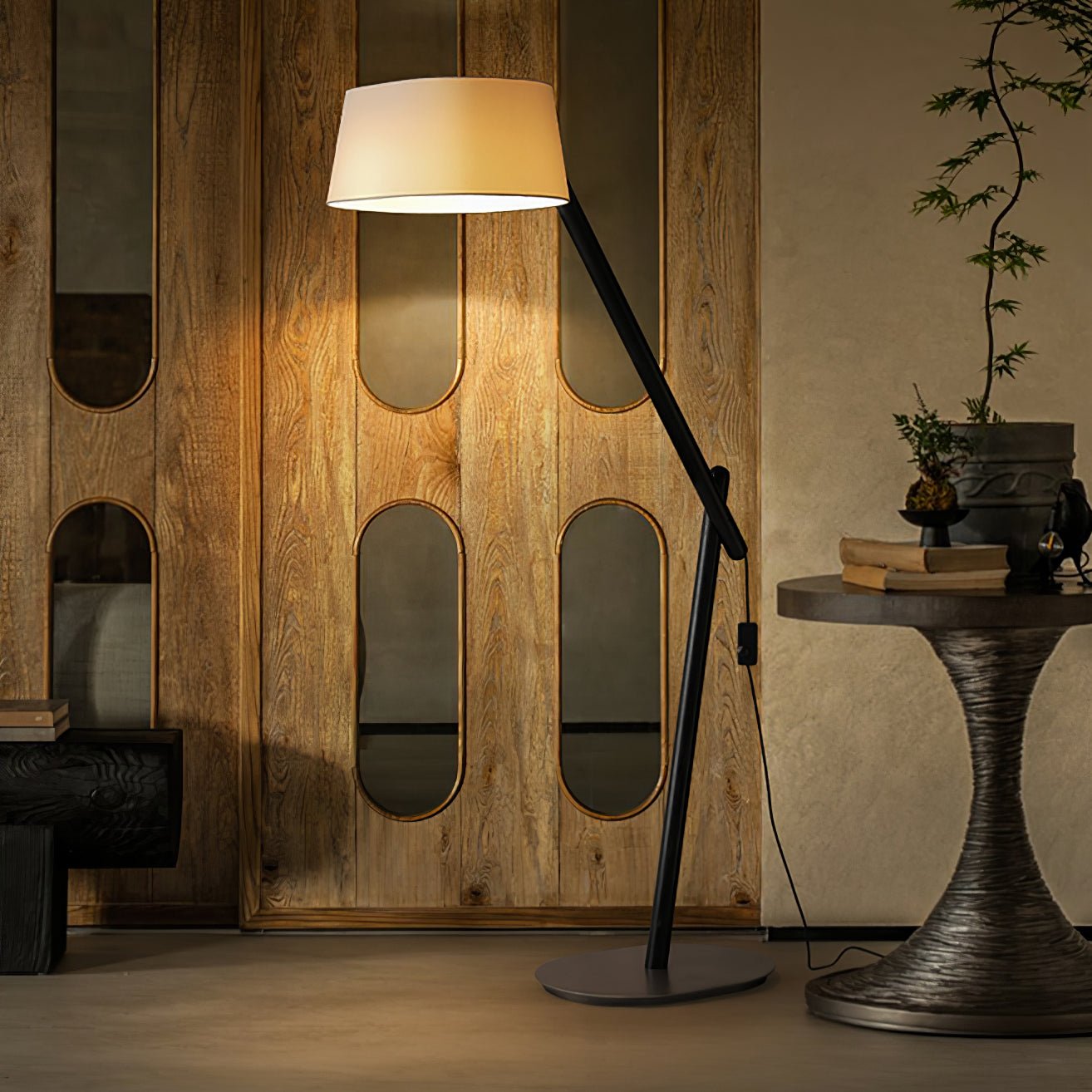 Lean Pivot Floor Lamp - Cueteks